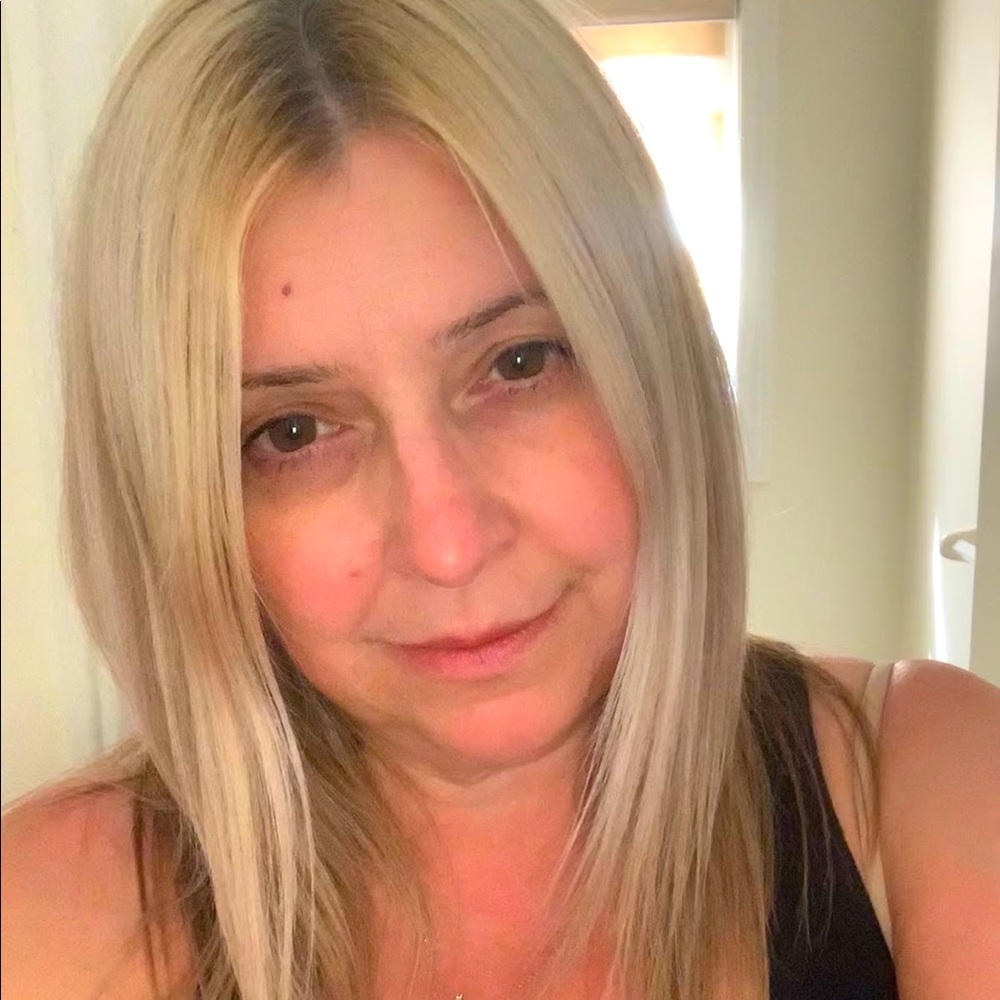 Meet your Posher, Jana